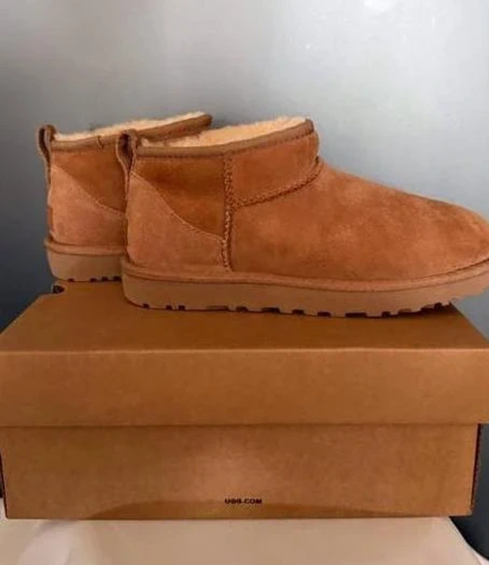 Ugg ultra mini taille 38 - photo numéro 4