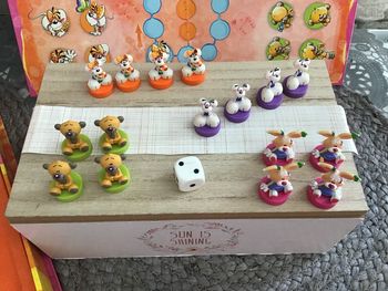 VINTAGE jeu de chevaux DIDDL