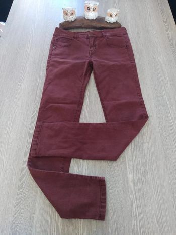 Pantalon pull and bear bordeaux taille 38