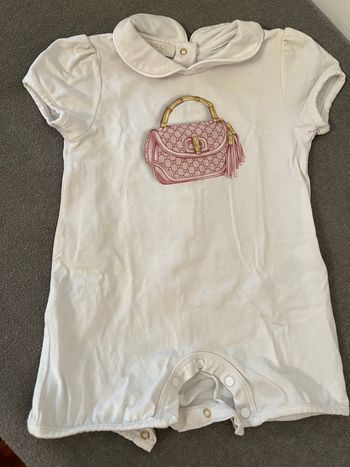 Body Gucci  3-6 mois