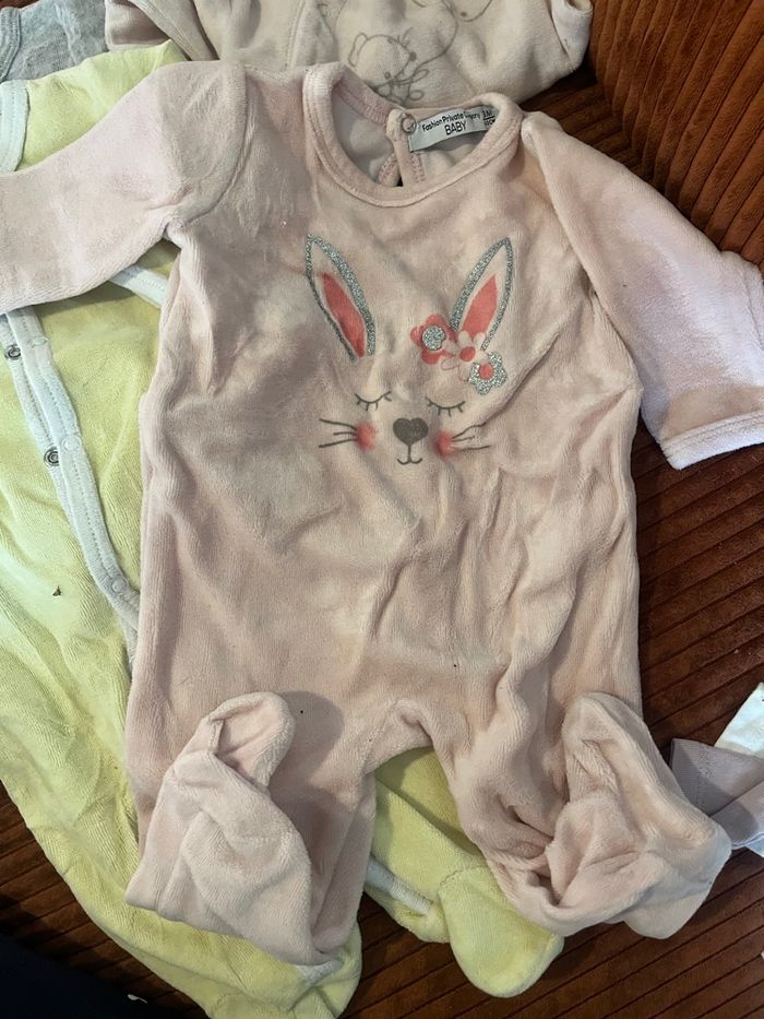 Pyjamas bébé fille 3 mois - photo numéro 9