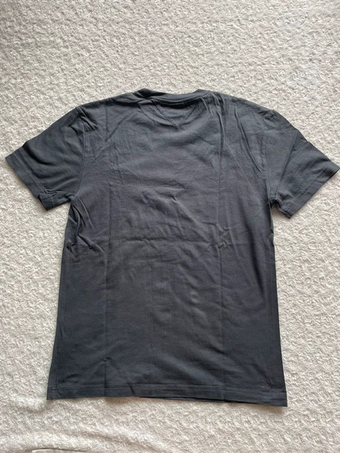 T-shirt tommy Taille M - photo numéro 4