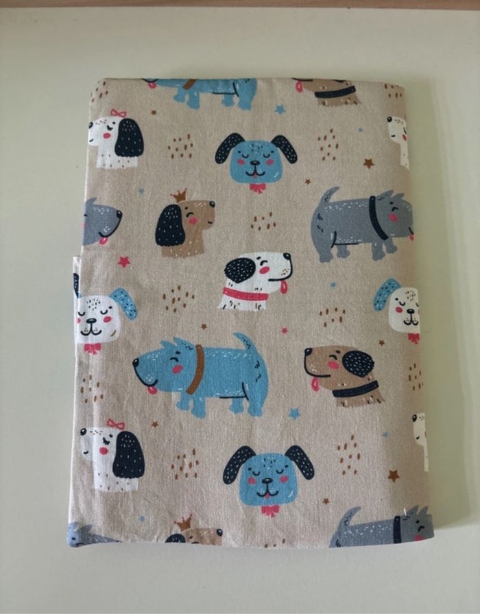 Protège carnet de santé thème Petits Chiens - photo numéro 2