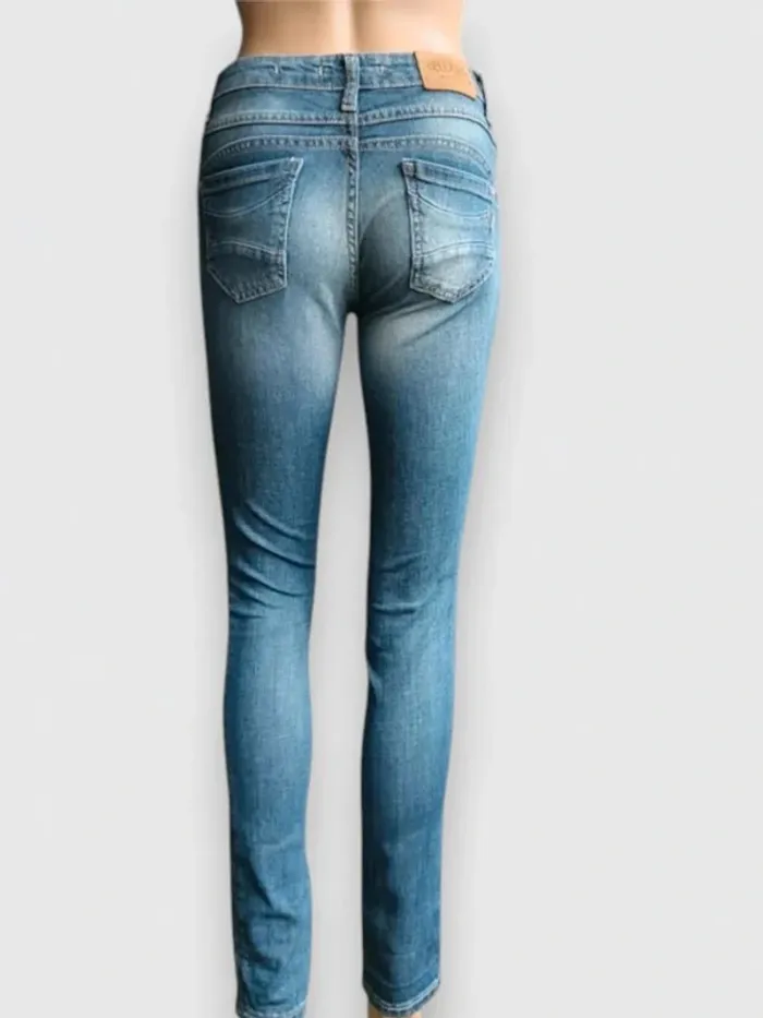 Jean PLEASE made italy ,coupe skinny ,taille basse ,texture sretch - photo numéro 2