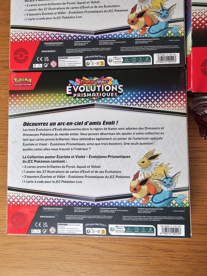 Lot coffrets Pokémon EV8.5 Evolutions prismatiques - photo numéro 8