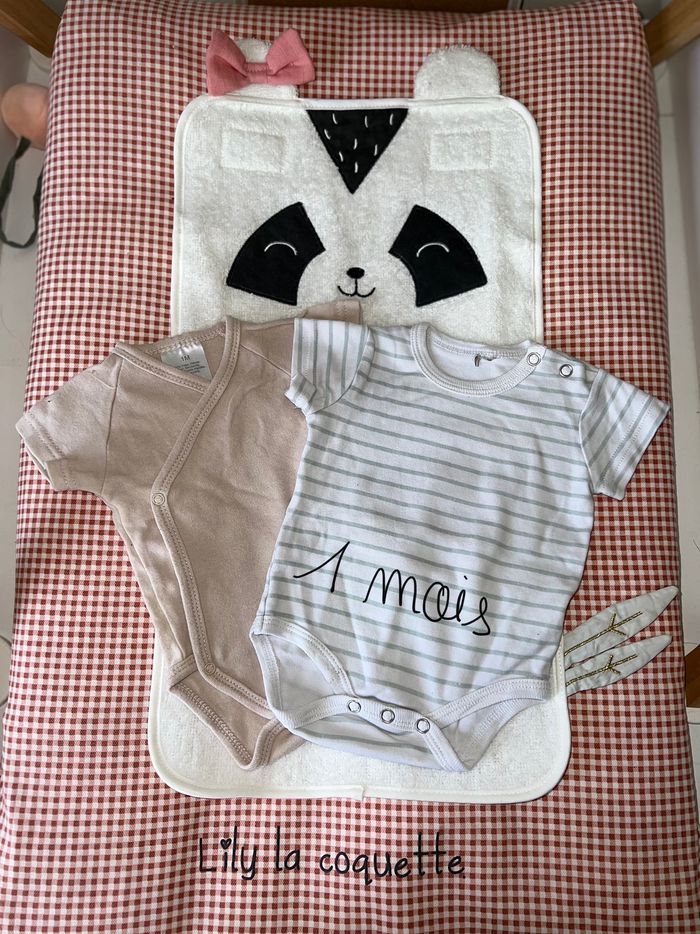 Vêtement bébé fille 1-3 mois - photo numéro 3