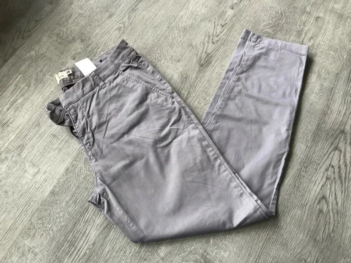 Pantalon gris H&M 40