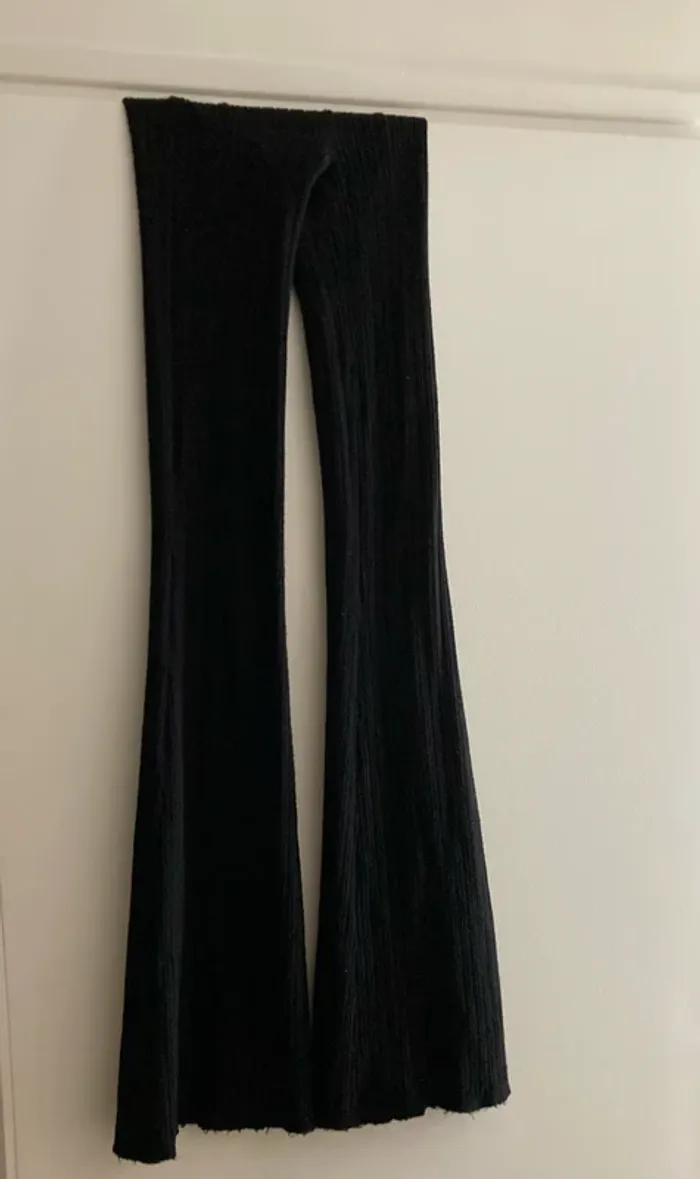 Pantalon évase moulant stretch noir maille côtelée noir undiz - photo numéro 2