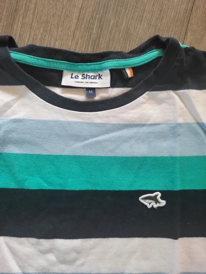 T-shirt manches courtes Le Shark - photo numéro 2
