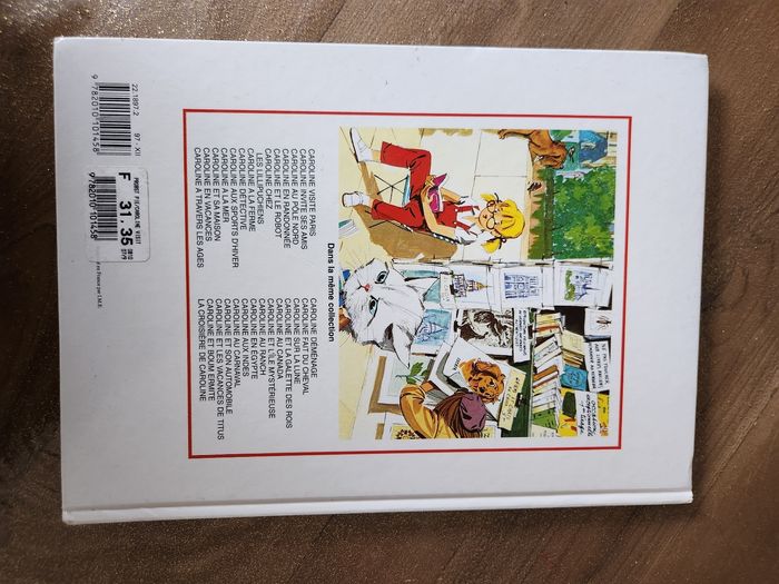 Livre enfant : Caroline visite Paris - photo numéro 8