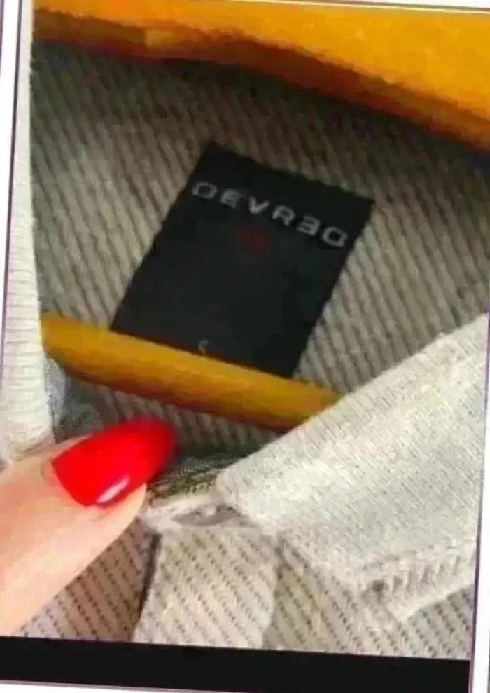 Polo devred taille S - photo numéro 5