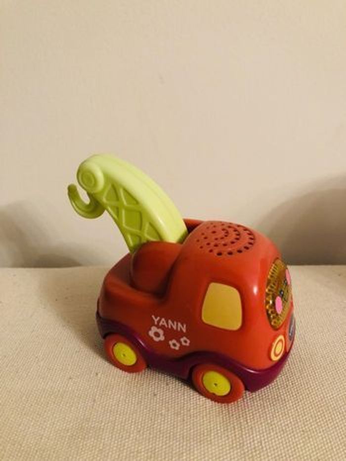 Voiture tut tut bolides la dépanneuse rose - photo numéro 2