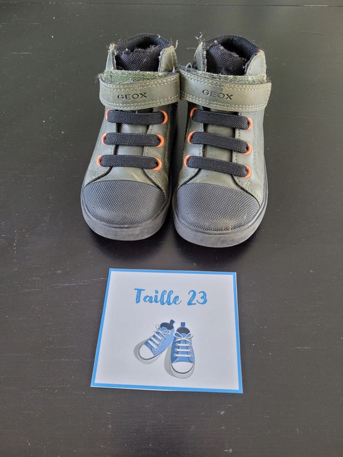 Chaussures montantes Taille 23 - photo numéro 2