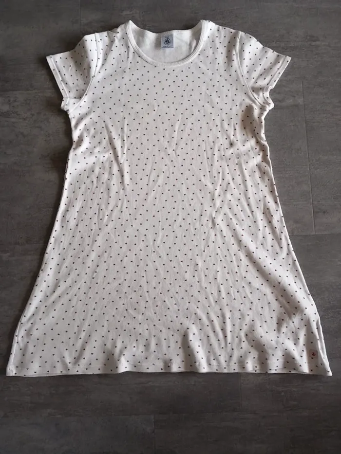 Chemise de nuit fille Petit bateau 10 ans.