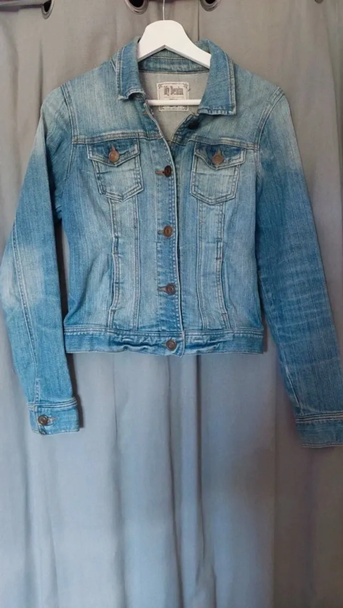 Veste en Jean Intemporelle – Taille 36