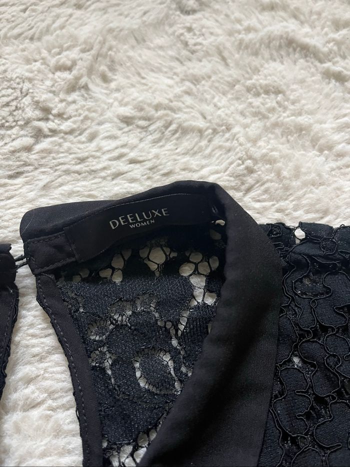 Blouse en dentelle - photo numéro 2
