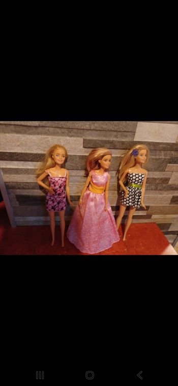 Lot de 3 barbie