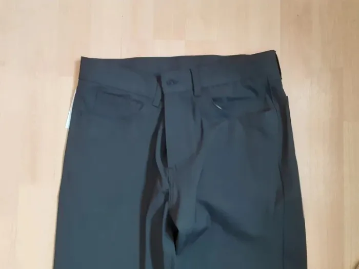 Pantalon carrare neuf taille 42 - photo numéro 2