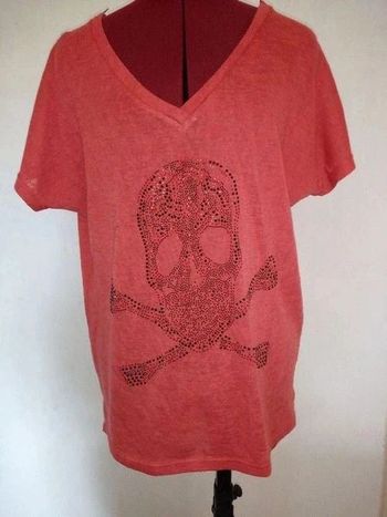 T shirt motif tête de mort