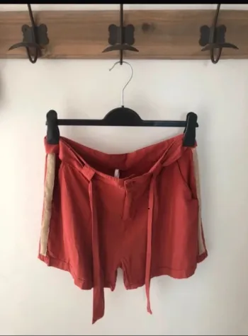 Short fluide  Taille 38  Sunvalley