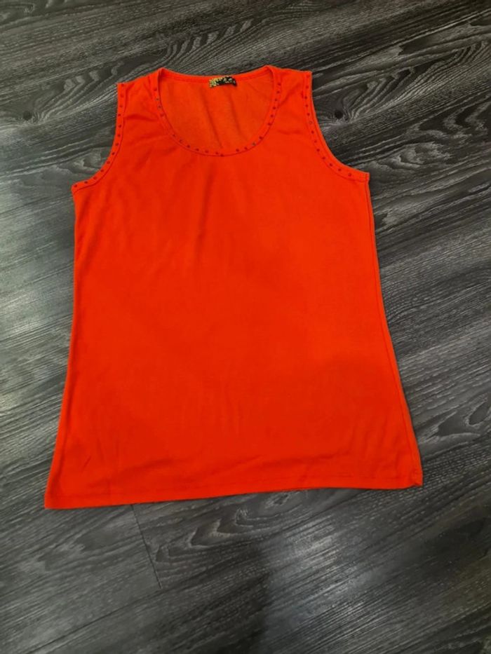 Débardeur rouge bon état  2xl/3xl