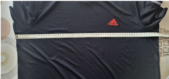 Adidas TShirt TXL/TFr42- Noir- Coupe Droite- 100%Polyester en TBE - photo numéro 7