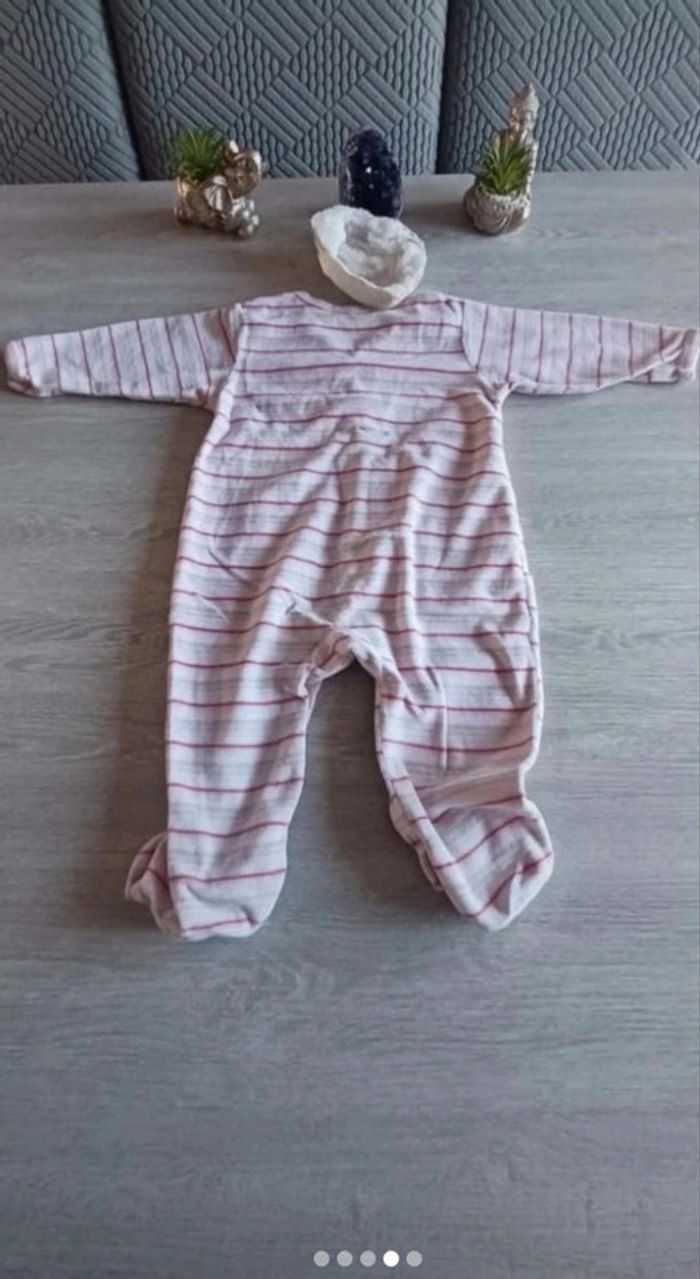 Pyjama velours une pièce 12 mois - photo numéro 4