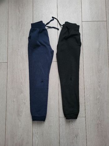 Lot 2 de pantalon de sport