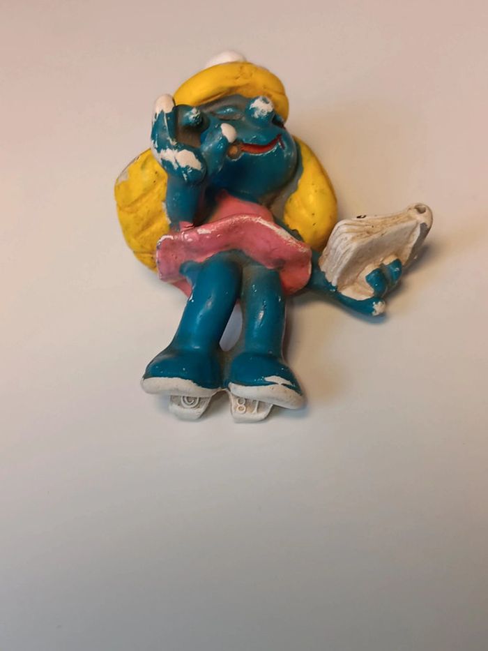 Figurine vintage Schtroumpfette c87 W.germany. - photo numéro 5