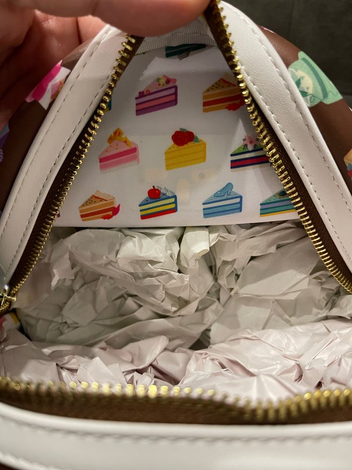 Disney Loungefly Mini Sac A Dos Princess Cakes - photo numéro 8