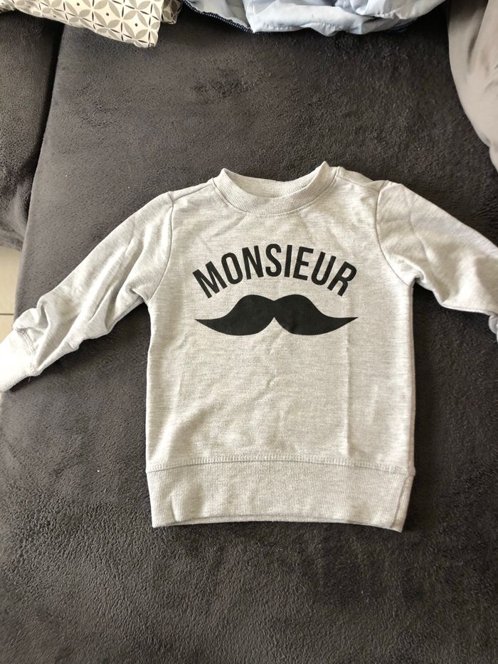 Ensemble jean+ tee shirt + sweat - photo numéro 2