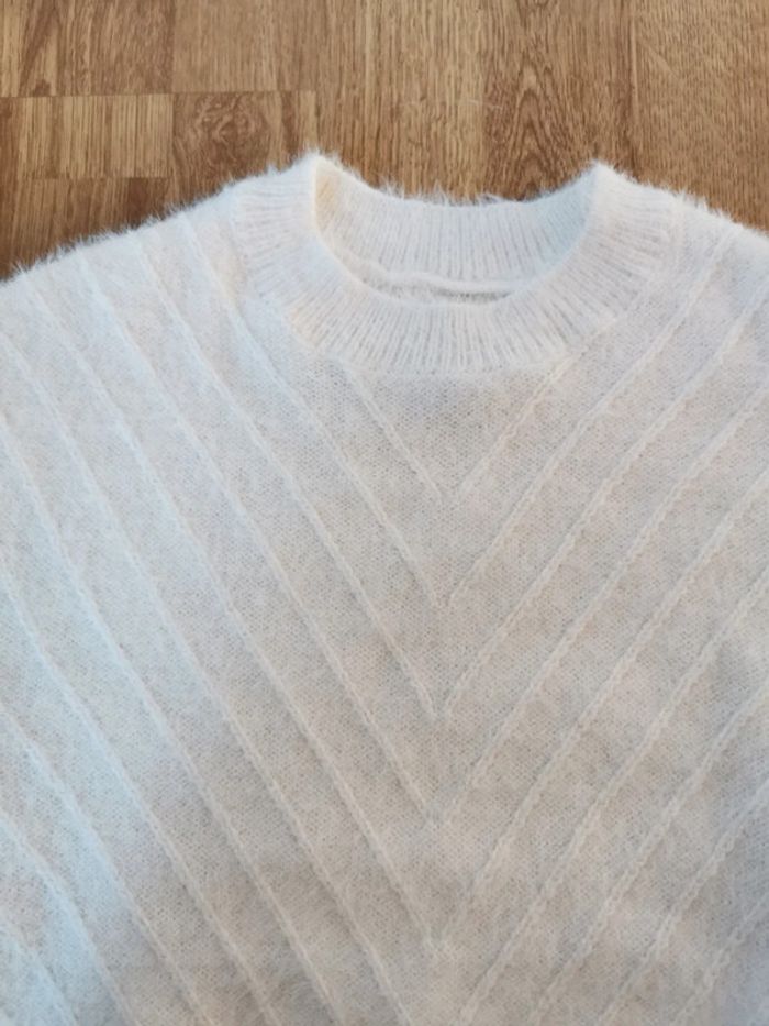 Pull doux fille 8Y - photo numéro 3