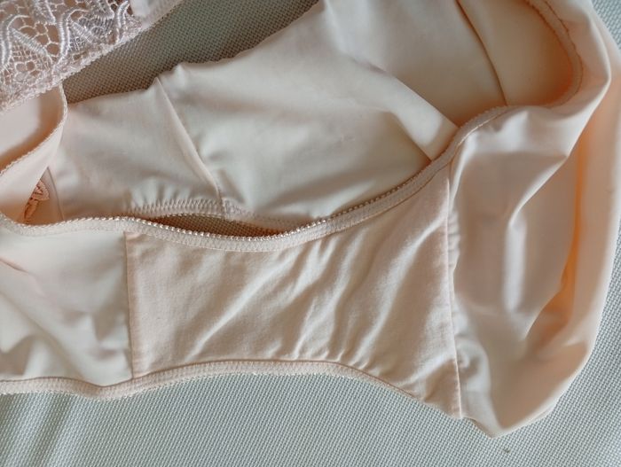 Culotte T48 neuve - photo numéro 4