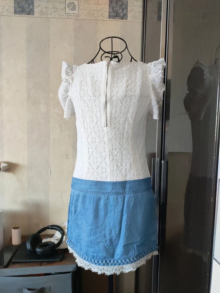 Robe manches courtes en dentelle Jean - photo numéro 2