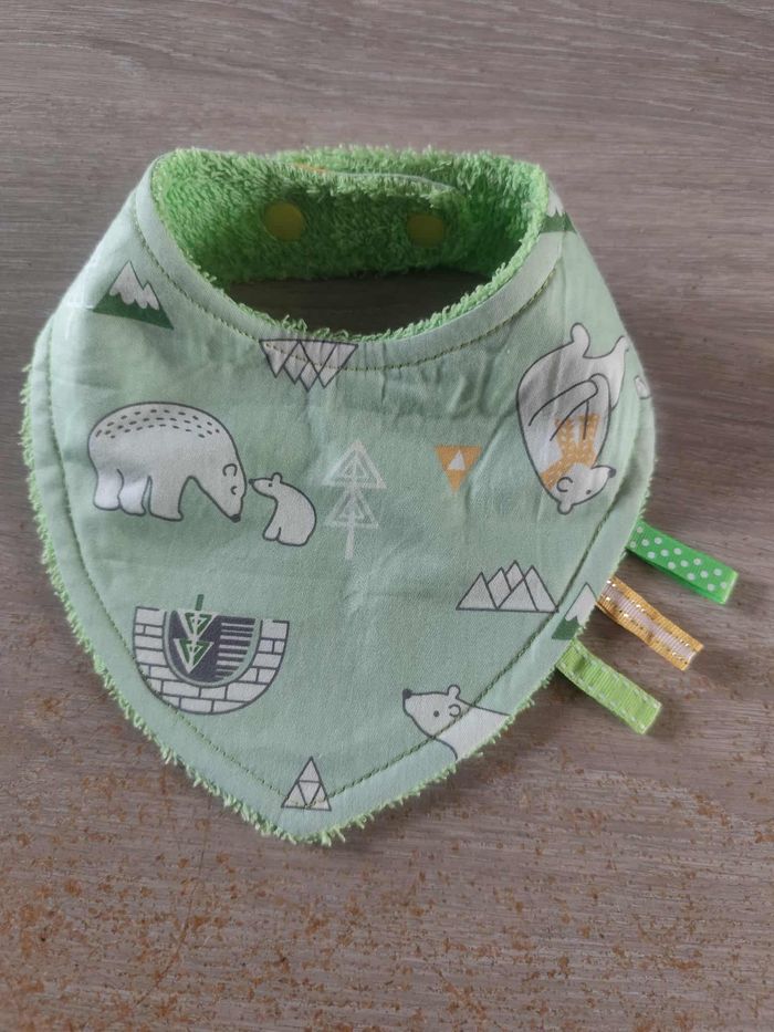 Lot de 3 bavoirs bandana réversibles - photo numéro 4