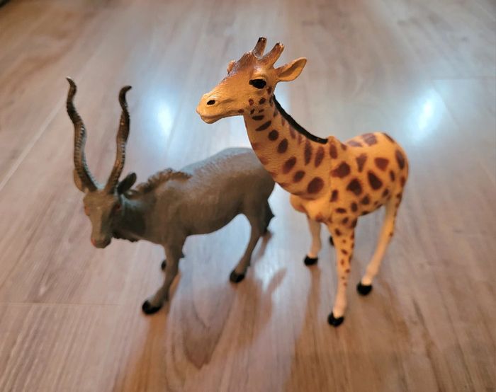 Lot de grands 2 animaux et 1 cadeau - photo numéro 2