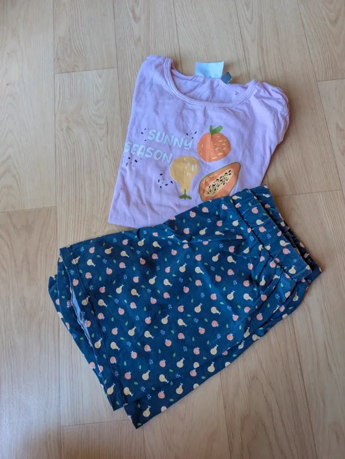 🍓 Pyjama deux pièces – 10 ans - photo numéro 2
