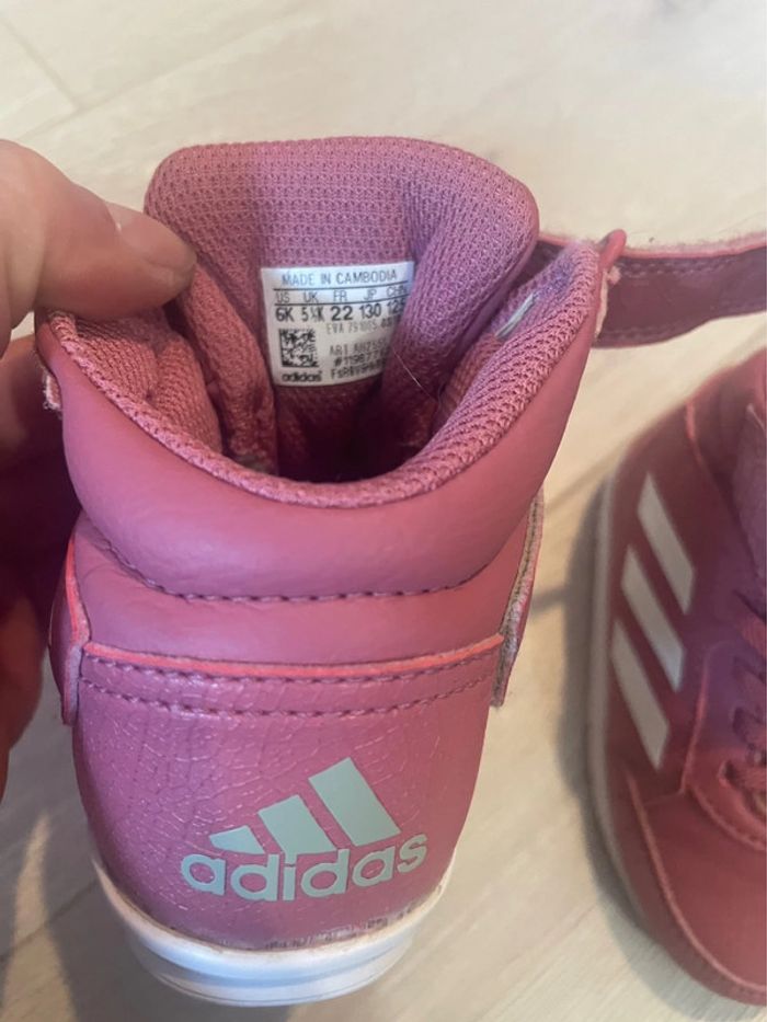 22 - baskets adidas roses - photo numéro 7