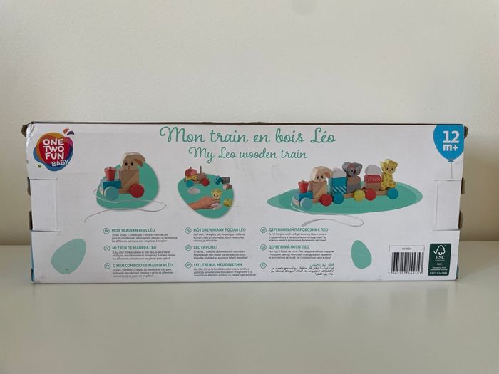 Petit train en bois NEUF - photo numéro 2