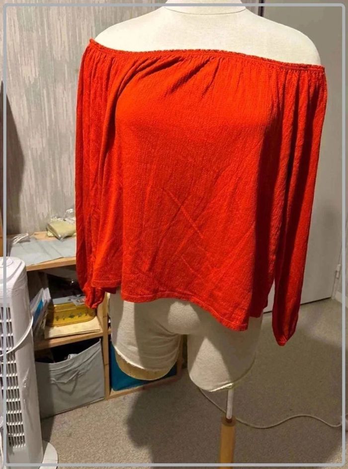 Top court  taille  40  taille grand - photo numéro 3