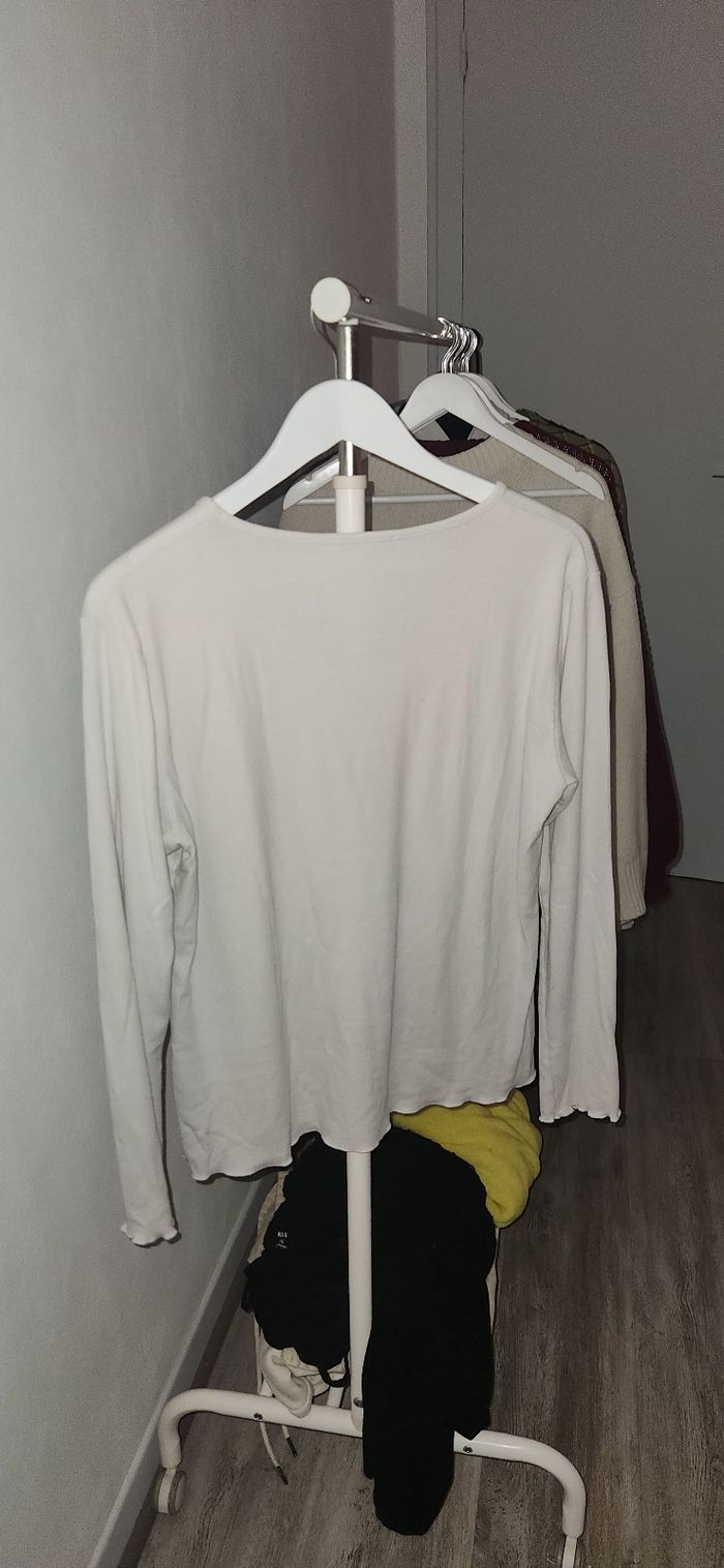 T-shirt manches longues  côtelé col v blanc - photo numéro 2