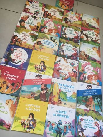 Lot de  25 livres