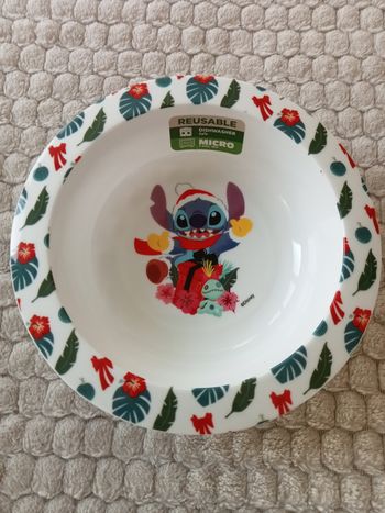 Assiettes creuse  spécial Noël Stitch