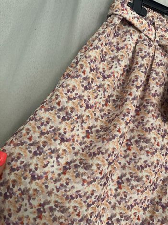 Short à fleurs - photo numéro 2
