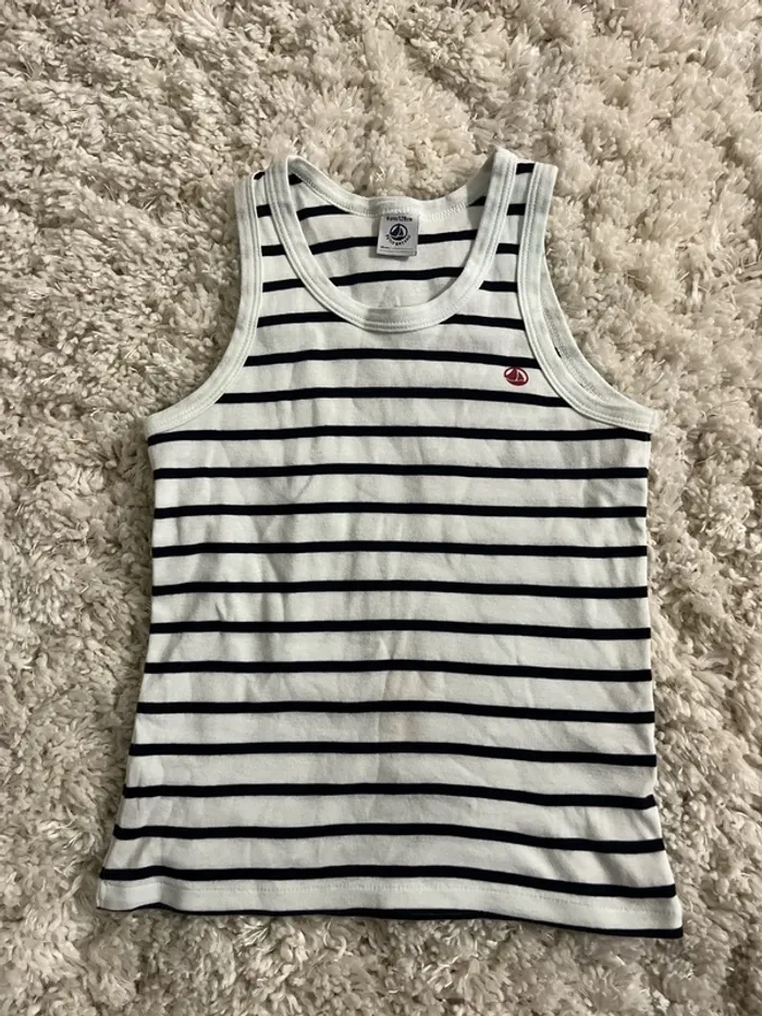 T-shirt sans manche garçon 8 ans / marque Petit bateau - photo numéro 2