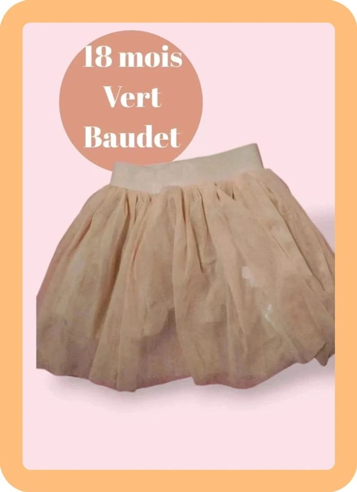 Jupe tulle marque Vertbaudet taille 18 mois (86cm) en très bon état. - photo numéro 2
