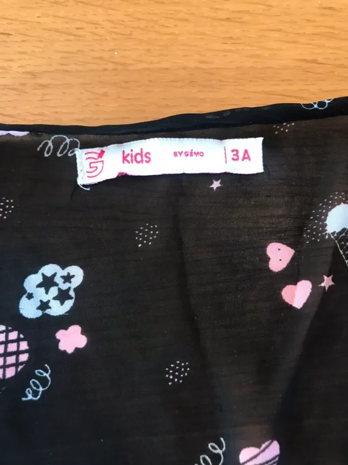 Blouse noire 3 ans - photo numéro 2