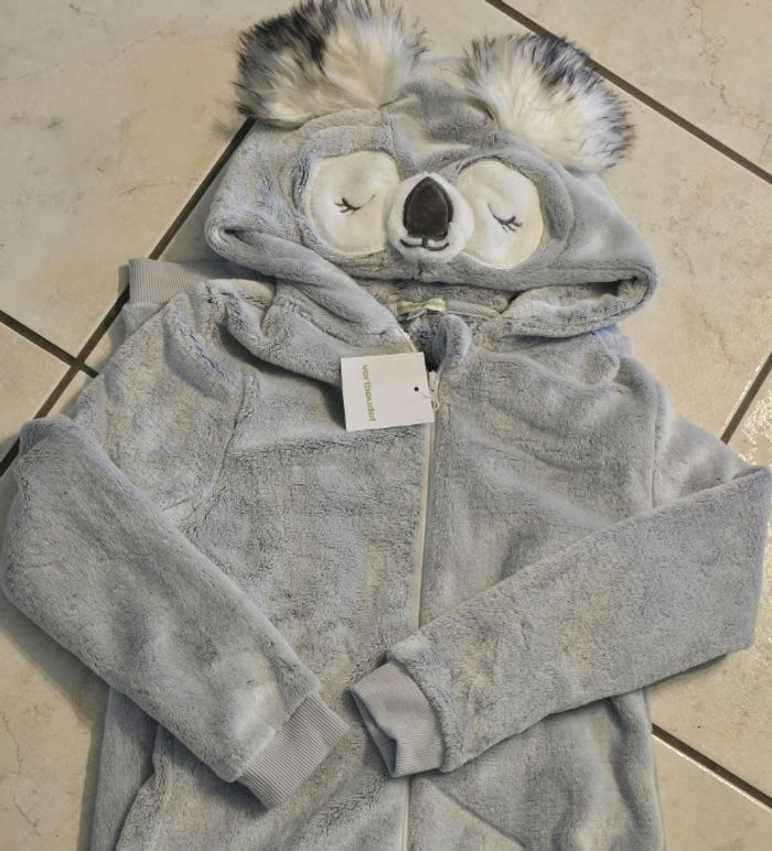 (NEUF non porté) 🏷🥰😍🩷 surpyjama 10 ans fille 🩷😍🥰.(ferme)