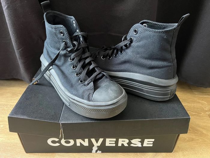 Converse femme taille 39 - photo numéro 8