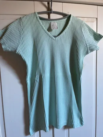 Teeshirt vert pastel
